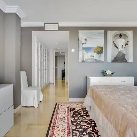 Elegant 3 Bed With Sea View In Nueva Andalucia Marbella